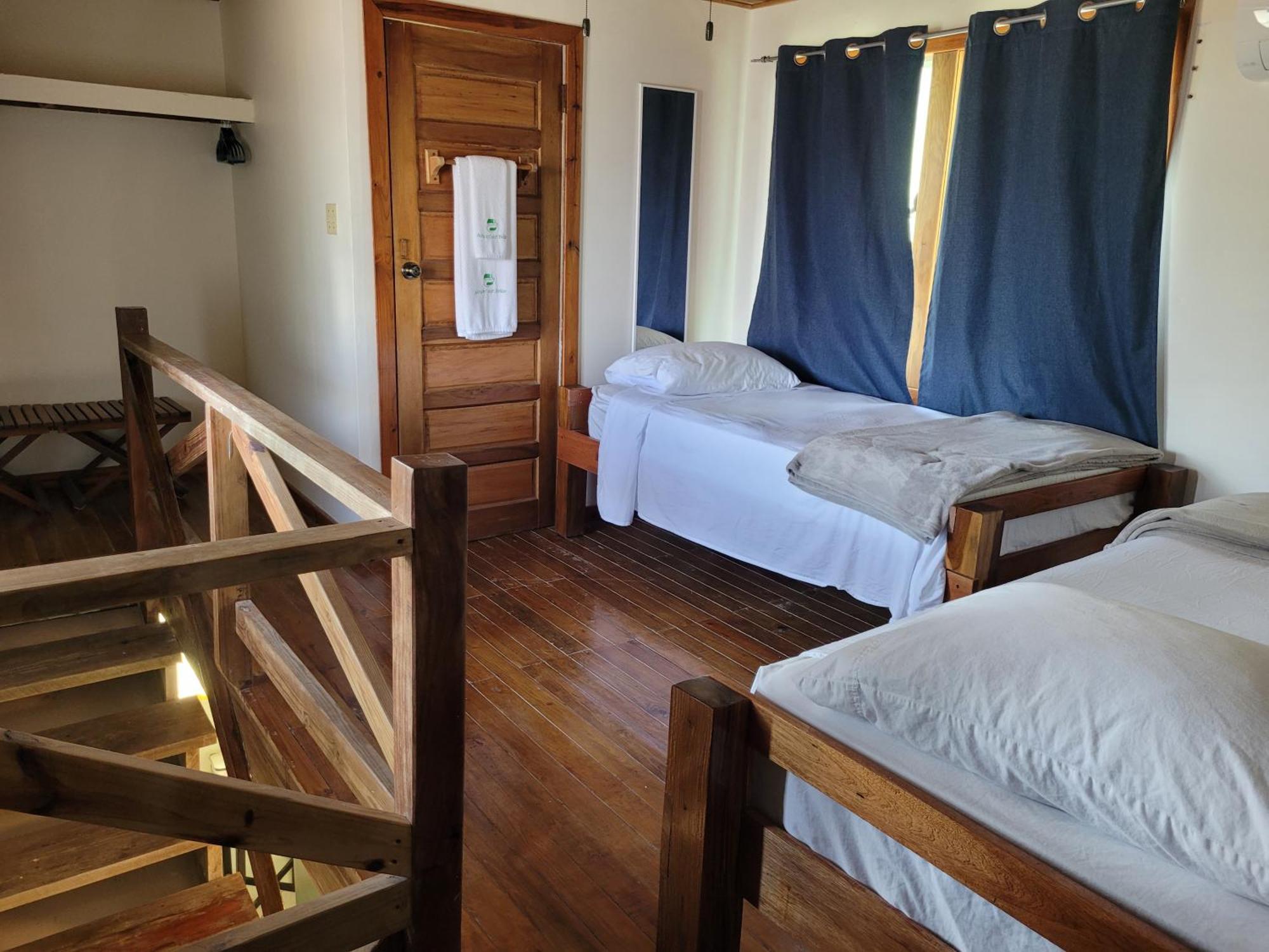 Ashton Court Belize Hotel Belize City Buitenkant foto
